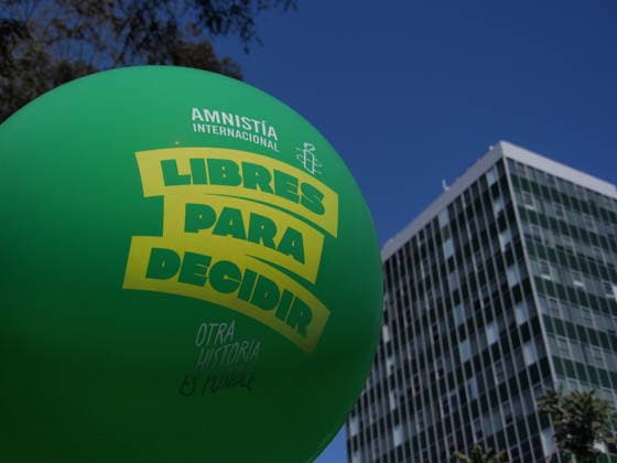 September 26, 2026, Lima, Lima, Peru: Free to decide can be read on a green Amnesty International balloon when on International Safe Abortion Day hundreds of women, wearing green scarf, carry out a demonstration demanding legal, safe, and free abortion in Peru, as part of the comprehensive health of girls, adolescents, women, and anyone with the possibility of gestating. Abortion in Peru, a conservative country, is illegal and punishable Lima Peru - ZUMAg240 20260926_zip_g240_002 Copyright: xCarlosxGarciaxGranthonx