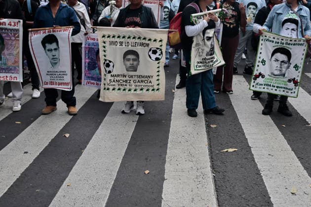 September 26, 2026, Mexico City, Cdmx, Mexico: Parents and relatives of the 43 students from the Raoºl Isidro Burgos Rural Teachers College in Ayotzinapa, Guerrero, marched to mark the 12th anniversary of their forced disappearanceâ€carried out by organized crime in collusion with local police and military forces between September 26 and 27, 2014. Hundreds of students from Ayotzinapa marched alongside activists and the parents of the missing students to demand clarity on the case, as the government has yet to provide precise information regarding the fate of the 43. The demonstration proceeded peacefully from the Angel of Independence monument to the city s Zo³calo; there, on a stage set up in front of the National Palace, the - ZUMAp204 20260926_zip_p204_008 Copyright: xJosuexPerezx