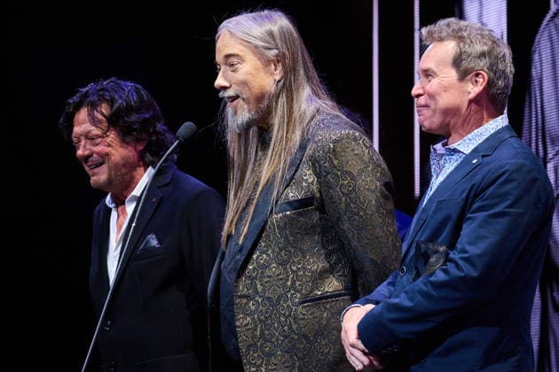 September 26, 2026, Toronto, On, Canada: Paul Langlois, left to right, Rob Baker and Gord Sinclair of The Tragically Hip speak after being inducted into the Canadian Songwriters Hall of Fame on stage in Toronto, on Saturday, Sept. 26, 2026. Toronto Canada  - ZUMAc35_ 20260926_zaf_c35_188 Copyright: xSammyxKoganx