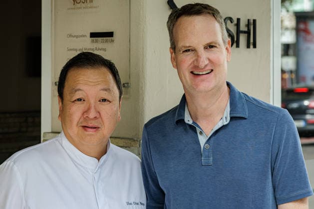 September 26, 2026, Düsseldorf The Duc Ngo from Berlin and Eric Riegger, who will become the new CEO of METRO AG on October 1, 2026, at the Chefs in Town Düsseldorf event at Yoshi by Nagaya, Kreuzstraße, North Rhine-Westphalia, Germany