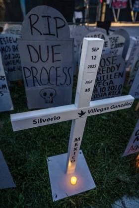September 26, 2026, Broadview, Illinois, USA: Outside the Broadview ICE Facility stands a cross for 38-year-old Silverio Villegas GonzoÂ¡lez, shot and killed by an ICE agent in September of last year in Franklin Park, near Chicago. Another gravestone behind it reads RIP DUE PROCESS Broadview USA - ZUMAr170 20260926_znp_r170_021 Copyright: xChrisxRihax