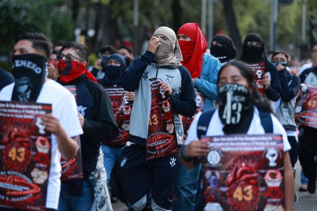 Mexico marks 12 years since disappearance of 43 Ayotzinapa students MEXICO CITY, MEXICO - SEPTEMBER 26: Students take part in a rally to mark 12 years since the disappearance of 43 students from Ayotzinapa, Guerrero state, in Mexico City, Mexico on September 26, 2026. Thousands of people took part in a rally marking 12 years since the disappearance of 43 students from Ayotzinapa, Guerrero state, as the government is set to present an updated report on the investigation on Monday. Daniel Cardenas Anadolu Mexico city Mexico. Editorial use only. Please get in touch for any other usage.  Copyright: x2026xAnadoluxDanielxCardenasx