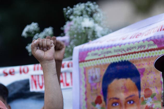 September 26, 2026, Mexico City, Mexico: Families of the 43 students from the Raul Isidro Burgos Rural Teachers College of Ayotzinapa, students and social organizations took part in a march from the Angel of Independence to the Zocalo in Mexico City, marking 12 years since the students disappeared in Iguala, Guerrero. Demonstrators demanded truth and justice. Mexico City Mexico - ZUMAl178 20260926_znp_l178_048 Copyright: xCristianxLeyvax