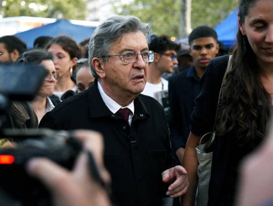 Politics at Climate Rally - Paris Jean-Luc Melenchon at the Climate Rally in Paris, France on September 26, 2026 Following the 8,000 deaths during the heatwaves, a march for the climate, life and social justice brought together several thousand demonstrators. Photo by Alain Apaydin ABACAPRESS Paris France  Copyright: xApaydinxAlain ABACAx