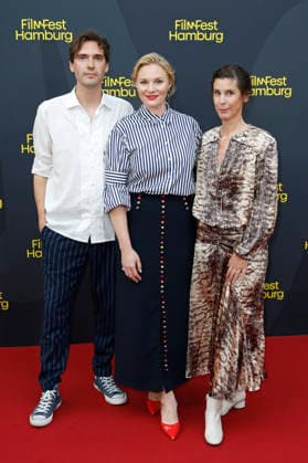 Aron Lehmann, Rosalie Thomass, and Daniela Dröscher at the premiere of the feature film *Lies About My Mother* at the 34th Hamburg Film Festival 2026 at Cinemaxx Dammtor in Hamburg, September 26, 2026 Foto:xC.xTamckex xFuturexImagex luegen_6920
