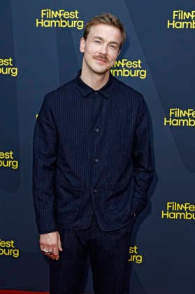 Albrecht Schuch at the premiere of the ARD series *Breitscheidplatz 19 12* at the 34th Hamburg Film Festival 2026 at Cinemaxx Dammtor in Hamburg, September 26, 2026 Foto:xC.xTamckex xFuturexImagex breitscheidplatz_6937
