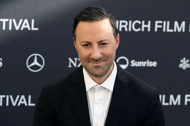Ben Shirinian at the premiere of the film *The Housewife* at the 22nd Zurich Film Festival at the Kongresshaus Zurich, September 26, 2026 Foto:xA.xRaemyx xFuturexImagex housewife_6907