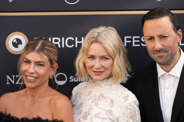 Lee Broda, Naomi Watts, and Ben Shirinian at the premiere of the film *The Housewife* at the 22nd Zurich Film Festival at the Kongresshaus in Zurich, September 26, 2026 Foto:xA.xRaemyx xFuturexImagex housewife_6920