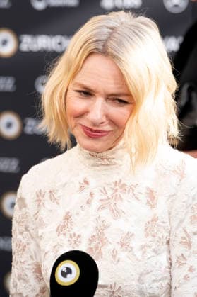 Naomi Watts at the premiere of the film *The Housewife* at the 22nd Zurich Film Festival at the Kongresshaus in Zurich, September 26, 2026 Foto:xA.xRaemyx xFuturexImagex housewife_6924