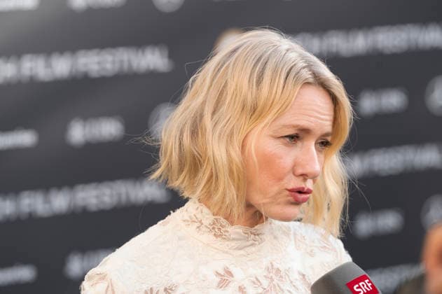 Naomi Watts at the premiere of the film *The Housewife* at the 22nd Zurich Film Festival at the Kongresshaus in Zurich, September 26, 2026 Foto:xA.xRaemyx xFuturexImagex housewife_6925