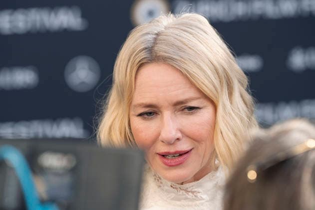 Naomi Watts at the premiere of the film *The Housewife* at the 22nd Zurich Film Festival at the Kongresshaus in Zurich, September 26, 2026 Foto:xA.xRaemyx xFuturexImagex housewife_6927