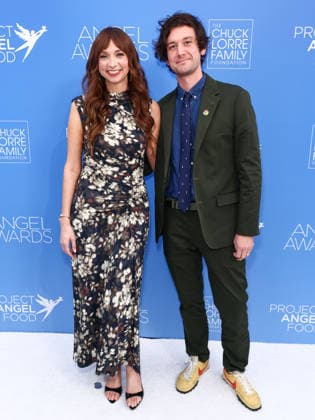 Project Angel Food s Angel Awards 2026 HOLLYWOOD, LOS ANGELES, CALIFORNIA, USA - SEPTEMBER 26: Lauren Lapkus and husband Mike Castle arrive at Project Angel Food s Angel Awards 2026 held at The Chuck Lorre Family Foundation Campus at Project Angel Food on September 26, 2026 in Hollywood, Los Angeles, California, United States. Hollywood The Chuck Lorre Family Foundation Campus at Project Angel Food California United States Copyright: xXavierxCollin ImagexPressxAgencyx