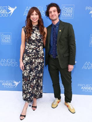 Project Angel Food s Angel Awards 2026 HOLLYWOOD, LOS ANGELES, CALIFORNIA, USA - SEPTEMBER 26: Lauren Lapkus and husband Mike Castle arrive at Project Angel Food s Angel Awards 2026 held at The Chuck Lorre Family Foundation Campus at Project Angel Food on September 26, 2026 in Hollywood, Los Angeles, California, United States. Hollywood The Chuck Lorre Family Foundation Campus at Project Angel Food California United States Copyright: xXavierxCollin ImagexPressxAgencyx