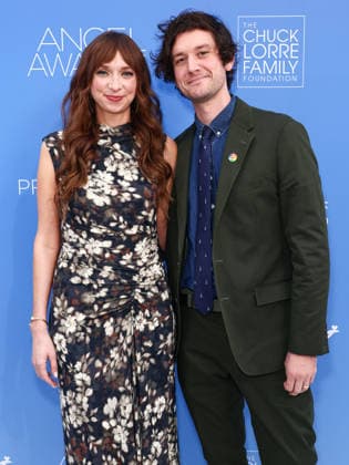 Project Angel Food s Angel Awards 2026 HOLLYWOOD, LOS ANGELES, CALIFORNIA, USA - SEPTEMBER 26: Lauren Lapkus and husband Mike Castle arrive at Project Angel Food s Angel Awards 2026 held at The Chuck Lorre Family Foundation Campus at Project Angel Food on September 26, 2026 in Hollywood, Los Angeles, California, United States. Hollywood The Chuck Lorre Family Foundation Campus at Project Angel Food California United States Copyright: xXavierxCollin ImagexPressxAgencyx
