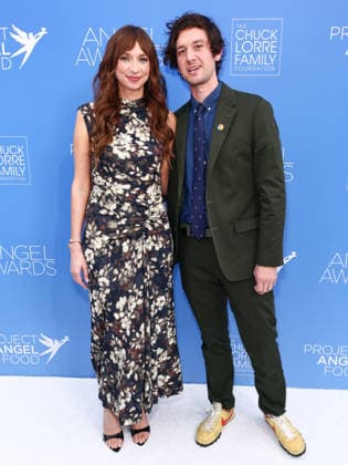Project Angel Food s Angel Awards 2026 HOLLYWOOD, LOS ANGELES, CALIFORNIA, USA - SEPTEMBER 26: Lauren Lapkus and husband Mike Castle arrive at Project Angel Food s Angel Awards 2026 held at The Chuck Lorre Family Foundation Campus at Project Angel Food on September 26, 2026 in Hollywood, Los Angeles, California, United States. Hollywood The Chuck Lorre Family Foundation Campus at Project Angel Food California United States Copyright: xXavierxCollin ImagexPressxAgencyx