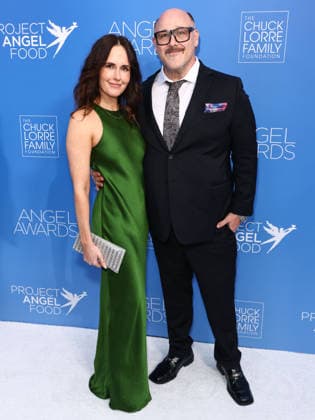 Project Angel Food s Angel Awards 2026 HOLLYWOOD, LOS ANGELES, CALIFORNIA, USA - SEPTEMBER 26: Molly Sasso and Will Sasso arrive at Project Angel Food s Angel Awards 2026 held at The Chuck Lorre Family Foundation Campus at Project Angel Food on September 26, 2026 in Hollywood, Los Angeles, California, United States. Hollywood The Chuck Lorre Family Foundation Campus at Project Angel Food California United States Copyright: xXavierxCollin ImagexPressxAgencyx