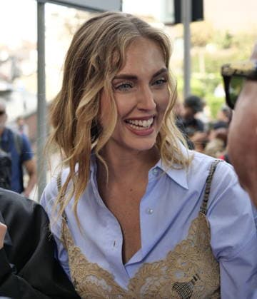 IPA89023918 - Milan, Milan Women s Fashion Week: Spring Summer 2026 2027 - Women s Fashion, Spring Summer 2026–2027 - Ermanno Scervino fashion show - Pictured: Chiara Ferragni  Copyright: xLucaxPontix xLucaPonti IpaAgencyx IPA89023918
