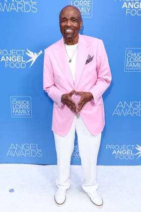 Project Angel Food s Angel Awards 2026 HOLLYWOOD, LOS ANGELES, CALIFORNIA, USA - SEPTEMBER 26: William Stanford Davis arrives at Project Angel Food s Angel Awards 2026 held at The Chuck Lorre Family Foundation Campus at Project Angel Food on September 26, 2026 in Hollywood, Los Angeles, California, United States. Hollywood The Chuck Lorre Family Foundation Campus at Project Angel Food California United States Copyright: xXavierxCollin ImagexPressxAgencyx