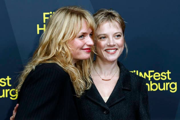 Leonie Krippendorff and Jella Haase at the premiere of the feature film *Kinder der Sonne* (*Children of the Sun*) at the 34th Filmfest Hamburg 2026 at Cinemaxx Dammtor in Hamburg, September 26, 2026 Foto:xC.xTamckex xFuturexImagex kinder_6945