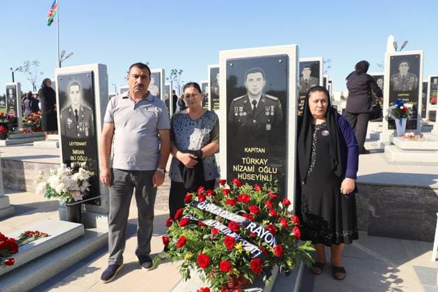 Commemoration ceremony in Baku on the sixth anniversary of the Second Karabakh War BAKU, AZERBAIJAN - SEPTEMBER 27: People attend commemoration ceremony for the Azerbaijani soldiers who lost their lives in 2nd Karabakh War, during the 6th anniversary of the Karabakh Victory Day at the Military Martyrs’ Cemetery in Baku, Azerbaijan on September 27, 2026. Resul Rehimov Anadolu Baku Azerbaijan. Editorial use only. Please get in touch for any other usage.  Copyright: x2026xAnadoluxResulxRehimovx
