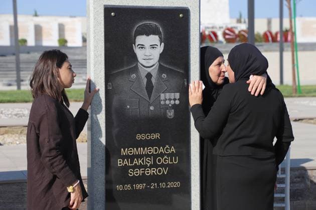 Commemoration ceremony in Baku on the sixth anniversary of the Second Karabakh War BAKU, AZERBAIJAN - SEPTEMBER 27: People attend commemoration ceremony for the Azerbaijani soldiers who lost their lives in 2nd Karabakh War, during the 6th anniversary of the Karabakh Victory Day at the Military Martyrs’ Cemetery in Baku, Azerbaijan on September 27, 2026. Resul Rehimov Anadolu Baku Azerbaijan. Editorial use only. Please get in touch for any other usage.  Copyright: x2026xAnadoluxResulxRehimovx