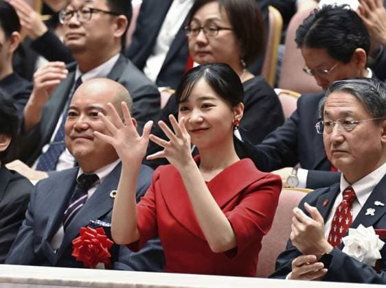 Sign language contest in western Japan Japanese Princess Kako applauds in sign language during a national high school sign language contest in Tottori, western Japan, on Sept. 27, 2026. (Pool photo)  A14AA0005628959P