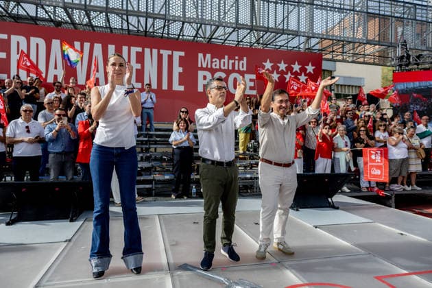 Sánchez Speaks at the PSOE Madrid Candidate Announcement Ceremony. The PSOE spokesperson in the Assembly, Mar Espinar i, the Minister of the Presidency, Félix Bolanos c, and the Minister of Foreign Affairs, European Union and Cooperation, José Manuel Albares d, during the PSOE Madrid candidate presentation ceremony for the 2027 municipal and regional elections, at the Juan de la Cierva Municipal Sports Center on September 27, 2026, in Getafe, Madrid, Spain. The event marks the start of the PSOE’s election campaign in the Community of Madrid—a campaign whose goal is the 2027 municipal and regional elections and which begins with the presentation of the candidates who will head its slates in Madrid’s municipalities. SEPTEMBER 27, 2026 Getafe Copyright: xRicardoxRubiox 7803940