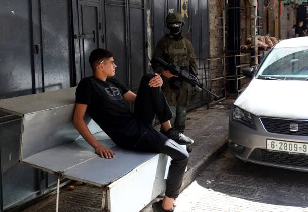 September 27, 2026, Nablus, Palestine, State of: NABLUS, OCCUPIED WEST BANK, SEPTEMBER 27, 2026: Israeli soldiers patrol the Old City of Nablus in the occupied West Bank. Nablus Palestine, State of  - ZUMAq101 20260927_zna_q101_013 Copyright: xNedalxShtiehx