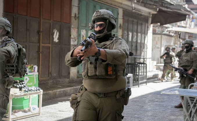Israeli Soldiers Deploy During Raid in Nablus Old City Israeli soldiers deploy during a raid on the Old City of Nablus, West Bank, on September 27, 2026. Israeli forces entered the city and spread through several areas, including streets leading toward the Old City. Local sources reported searches and arrests, and said 12 students suffered from tear gas inhalation after gas canisters were fired near a school close to the Old City. Photo by Mohammed Nasser apaimages Nablus West Bank Palestinian Territory 270926_Nablus_MN_00(10) Copyright: xapaimagesxMohammedxNasserx xapaimagesx
