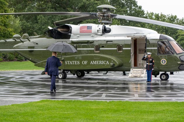 September 27, 2026, Washington, District Of Columbia, USA: President DONALD TRUMP speaks to the press before he departs the White House on marine One Washington USA - ZUMAs365 20260927_znp_s365_010 Copyright: xJoeyxSussmanx