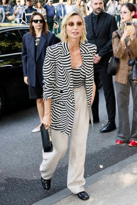 MFW Spring Summer 2027 Armani Arrival MP MILAN, ITALY - SEPTEMBER 27: Anna Ferzetti arrives to Armani fashion show during the Milan Fashion Week - Womenswear Spring Summer 2027 on September 27, 2026 in Milan, Italy. Photo by Marco Piovanotto Abacapress.com Milan Italy  Copyright: xPiovanottoxMarco ABACAx