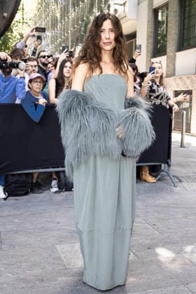 MFW Spring Summer 2027 Armani Arrival MP MILAN, ITALY - SEPTEMBER 27: Celeste Dalla Porta arrives to Armani fashion show during the Milan Fashion Week - Womenswear Spring Summer 2027 on September 27, 2026 in Milan, Italy. Photo by Marco Piovanotto Abacapress.com Milan Italy  Copyright: xPiovanottoxMarco ABACAx