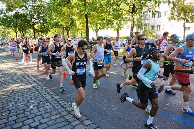 Berlin, September 27, 2026, 52nd BMW Berlin Marathon, Scenes from Hohenzollerndamm in the Wilmersdorf district