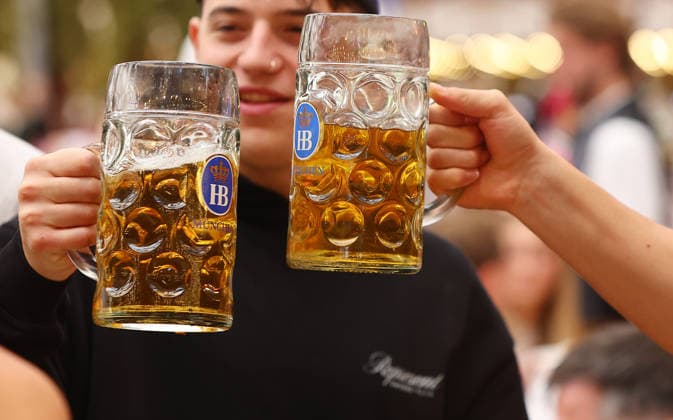 Germany world s largest beer festival Oktoberfest Attendees drink beer during the world s largest beer festival Oktoberfest in Munich, Germany, September 27th , 2026 . Photo by Davide Elias Copyright: xDavidexEliasx