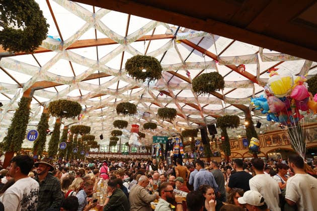 Germany world s largest beer festival Oktoberfest A general view of a beer tent during the world s largest beer festival Oktoberfest in Munich, Germany, September 27th , 2026 . Photo by Davide Elias Copyright: xDavidexEliasx