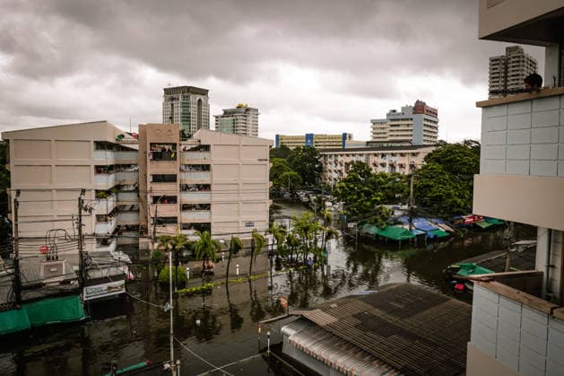 Aftermath of heavy rain in Bangkok BANGKOK, THAILAND - SEPTEMBER 27: A view of flooded road after heavy rainfall in Bangkok, Thailand on September 27, 2026. The Thai Meteorological Department issued warnings for heavy to very heavy rainfall affecting Greater Bangkok and provinces across Thailand. Wissarut Weerasopon Anadolu Bangkok Thailand. Editorial use only. Please get in touch for any other usage.  Copyright: x2026xAnadoluxWissarutxWeerasoponx