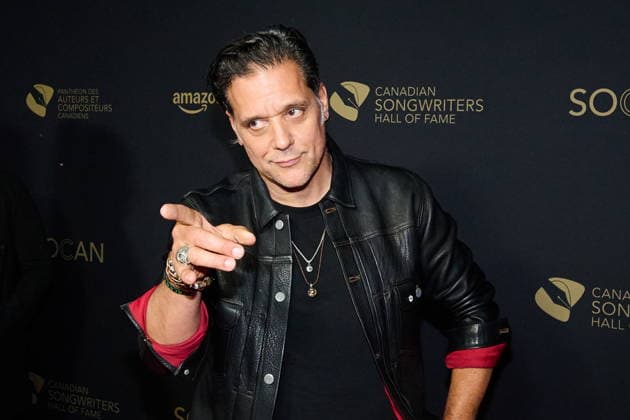 September 26, 2026, Toronto, On, Canada: George Stroumboulopoulos walks the red carpet ahead of the Canadian Songwriters Hall of Fame induction ceremony in Toronto, on Saturday, Sept. 26, 2026. Toronto Canada  - ZUMAc35_ 20260926_zaf_c35_231 Copyright: xSammyxKoganx