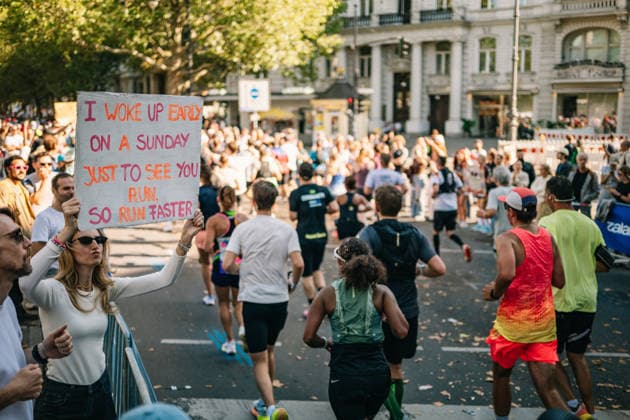 Highlights from the 52nd BMW BERLIN MARATHON on September 27, 2026, in Berlin: Runners on the marathon course and spectators along the route of the 2026 BMW Berlin Marathon