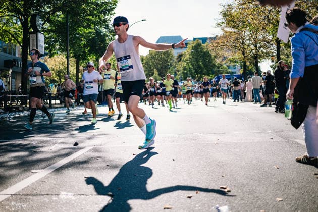 Highlights from the 52nd BMW BERLIN MARATHON on September 27, 2026, in Berlin: Runners on the marathon course and spectators along the route of the 2026 BMW Berlin Marathon
