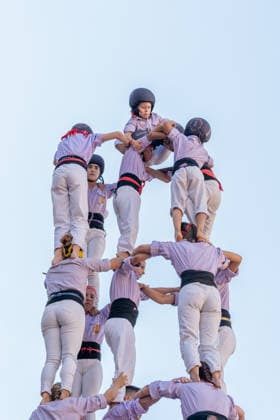 La Merce festival 2026, Placa Sant Jaume. Castellers day, 27 September. Barcelona, Catalunya. September. Barcelona, Catalunya. An enxaneta reaches the top of a human tower built by Castellers de Terrassa during the traditional La Merce festival celebrations, September 27, 2026, Placa Sant Jaume, Barcelona, Catalonia., Credit:Ivan Sanchez Jimenez Ivan Sanchez Avalon Copyright: xIvanxSanchezxJimenezx xIvanxSanchezx xAvalonx 1138667453