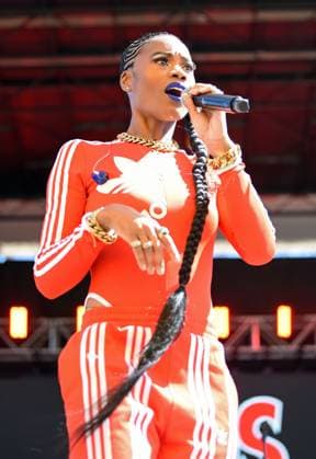 Algebra Blessett on stage for Kelly Rowland in Concert at Atlanta AIDS Walk Music Festival, , Atlanta, GA, September 26, 2026. Photo By: Derek Storm Everett Collection Kelly Rowland in Concert at Atlanta AIDS Walk Music Festival PUBLICATIONXNOTxINxCANxCHNxFRAxITAxJPNxNORxPOLxRUSxESPxUKxUSA