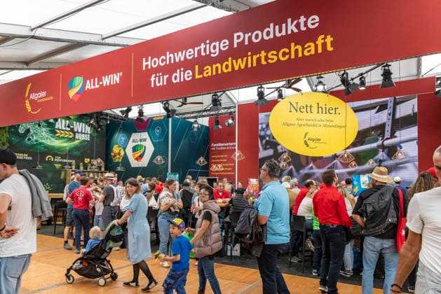 Opening of the Agricultural Fair in Bad Cannstatt—Southern Germany s largest trade fair for agriculture, forestry, and the food industry—features agricultural machinery and various farm animals in modern livestock management in exhibition halls and livestock tents. September 27, 2026, Stuttgart, Baden-Württemberg, Germany