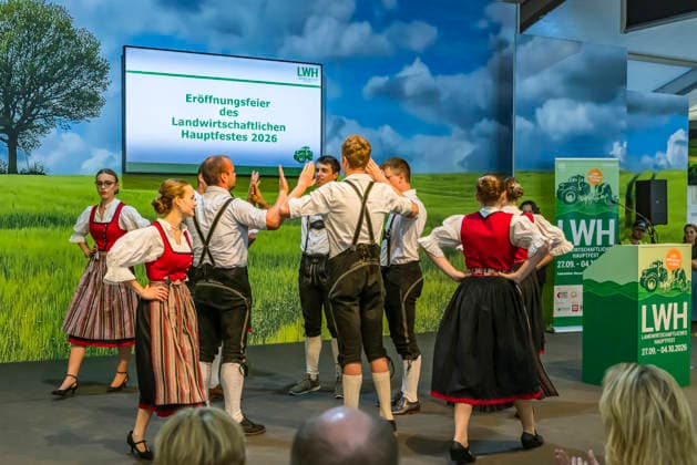 Official opening ceremony of the Agricultural Fair in Bad Cannstatt—Southern Germany’s largest trade fair for agriculture, forestry, and the food industry—showcases agricultural machinery and various farm animals in modern livestock farming in exhibition halls and animal tents. September 27, 2026, Stuttgart, Baden-Württemberg, Germany