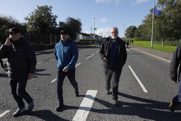 Protesters block Orange Order parade route in Portadown, Northern Ireland PORTADOWN, NORTHERN IRELAND - SEPTEMBER 27: A view of Garvaghy Road as protesters block the route of an Orange Order parade, delaying the march into Portadown town centre in Northern Ireland on September 27, 2026. Conor McCaughley Anadolu Portadown Northern Ireland. Editorial use only. Please get in touch for any other usage.  Copyright: x2026xAnadoluxConorxMcCaughleyx