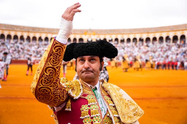 Fourth Regular Bullfight of the San Miguel Fair in Seville: Morante de la Puebla during the fourth regular bullfight of the San Miguel Fair at the Real Maestranza de Caballería On September 27, 2026, in Seville, Andalusia, Spain Morante de la Puebla, Daniel Luque, and Borja Jiménez fought bulls from the Garcigrande ranch during the fourth subscription bullfight of the San Miguel Fair on September 27, 2026, in Seville, Andalusia, Spain  Copyright: xJoaquinxCorcherox 7804613