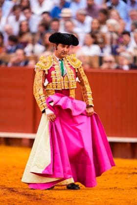 Fourth Regular Bullfight of the San Miguel Fair in Seville: Morante de la Puebla during the fourth regular bullfight of the San Miguel Fair at the Real Maestranza de Caballería On September 27, 2026, in Seville, Andalusia, Spain, Morante de la Puebla, Daniel Luque, and Borja Jiménez fought bulls from the Garcigrande ranch during the fourth subscription bullfight of the San Miguel Fair, September 27, 2026, in Seville, Andalusia, Spain  Copyright: xJoaquinxCorcherox 7804634