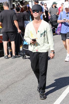 Celebrities spotted enjoying a leisurely Sunday at the local Farmers Market Featuring: Sasha Farber Where: Studio City, California, United States When: 27 Sep 2026 Credit: H2Y INSTARimages EDITORIAL USE ONLY. NOT FOR USE BY NEWSPAPERS BASED IN THE UK. Copyright: xx instar56065348