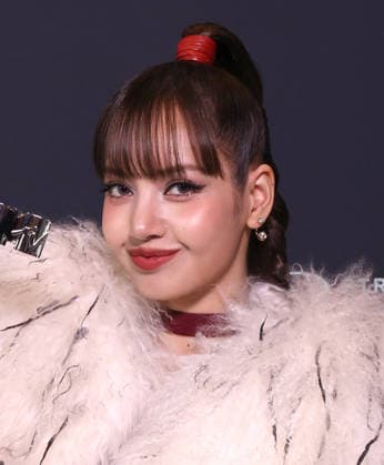 2026 MTV Video Music Awards (VMAs) - Press Room LISA, winner of the Best Pop award for Dream feat. Kentaro Sakaguchi, poses in the press room during the 2026 MTV Video Music Awards (VMAs) at Peacock Theater on September 27, 2026 in Los Angeles, California. Los Angeles Peacock Theater California United States Copyright: ximageSPACEx