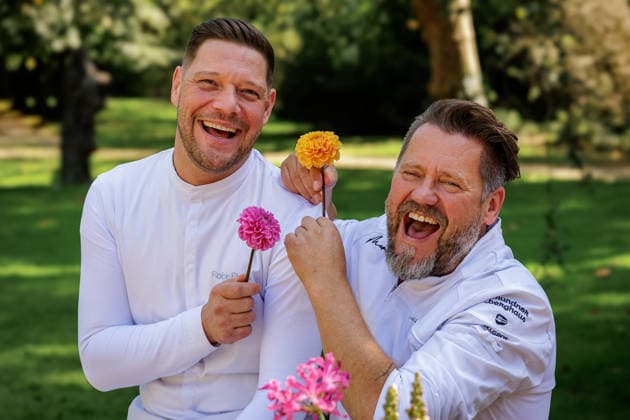 September 27, 2026, Düsseldorf Robin Pietsch and Mike Süsser at the Lido Malkasten on the sidelines of a Chefs in Town Düsseldorf event at the Lido in the Malkasten, Jacobistraße, North Rhine-Westphalia, Germany