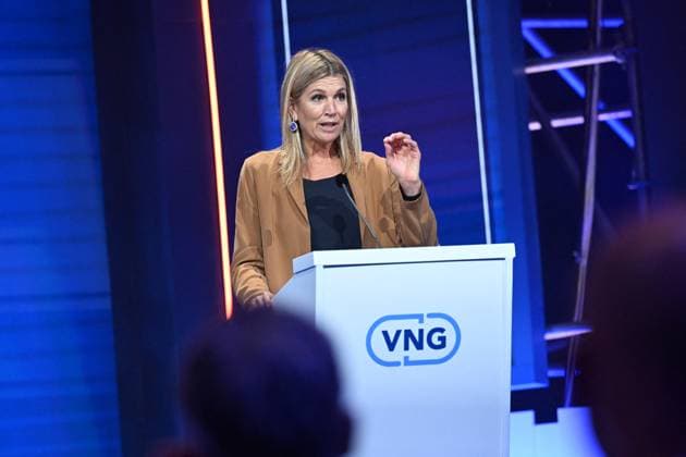 Queen Maxima at VNG Annual Congress - Netherlands Queen Máxima attends the annual congress of the Association of Netherlands Municipalities (VNG) in Lichtenvoorde, Netherlands on September 29, 2026. The theme of the congress this year is We do it together . Photo by NLBeeld Patrick van Emst ABACAPRESS.COM Lichtenvoorde Netherlands Copyright: xBrunoxPress ABACAx